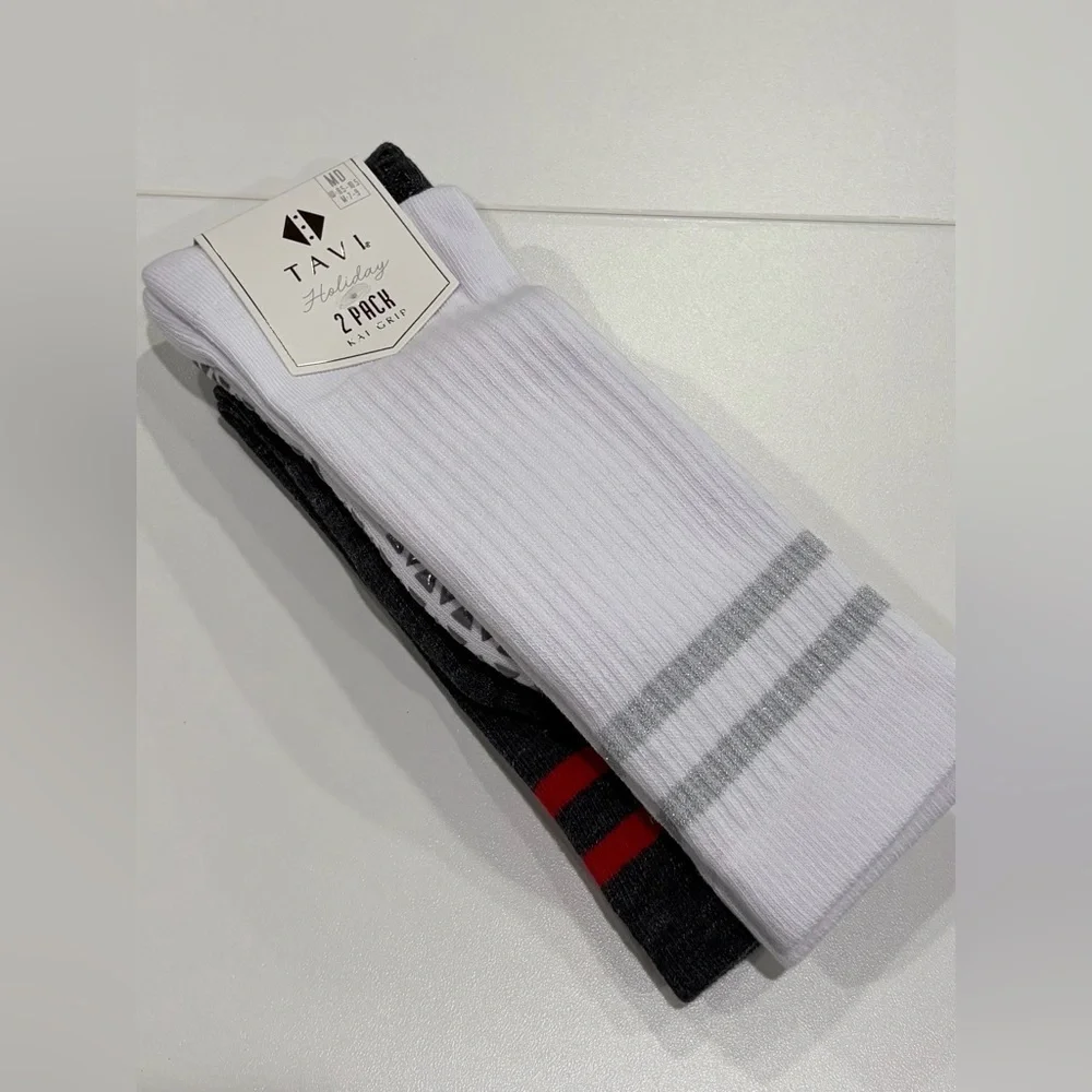 Tavi Kai Grip Socks 2 Pack Grey and Red White NWT Crew Stripe Non-Slip Medium